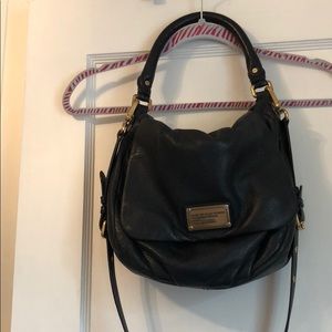 BARELY USED MARC BY MARC JACOBS CROSSBODY